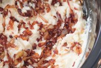 Slow Cooker Caramelized Onion Mashed Potatoes