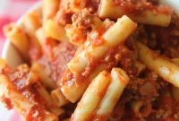 Robust Beef and Macaroni Classic