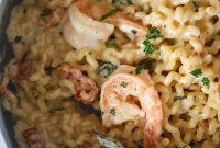 Creamy Tuscan Garlic Shrimp Pasta