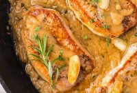 Skillet Seared Pork Chops with Pan Gravy