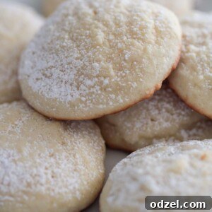 lemon cream cheese cookies up close.