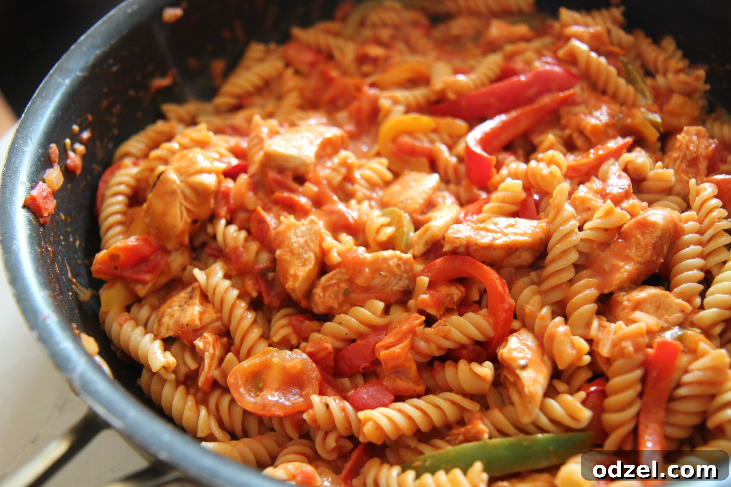 This chicken fajita pasta makes for perfect leftovers.