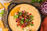 Melted Queso con Chorizo Dip Recipe for Parties